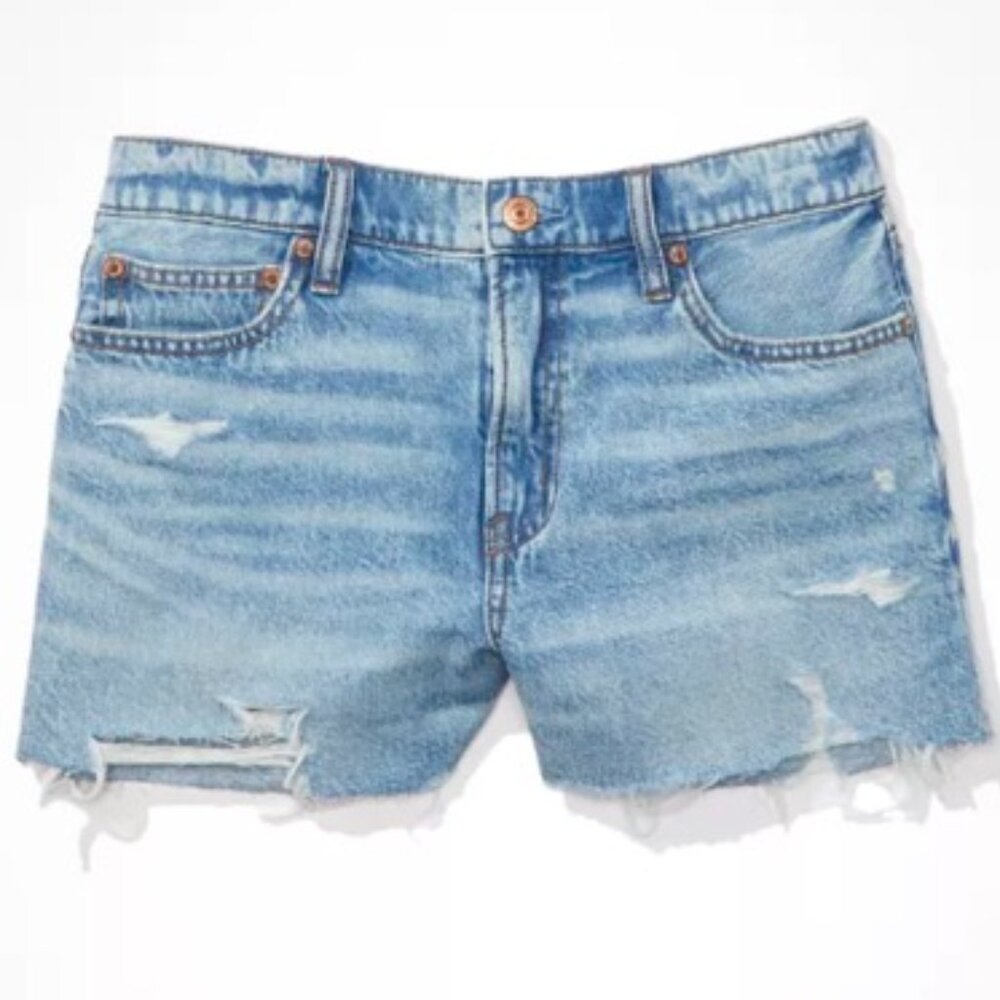 NWT AE Dreamy Drape Denim '90s Boyfriend Short Size 6